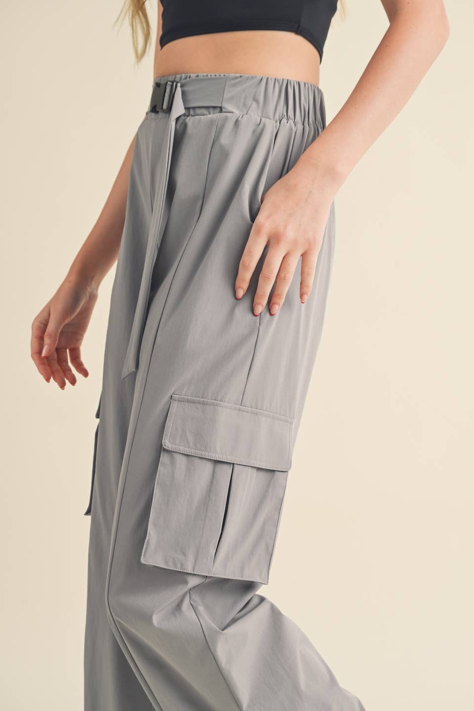 Lightweight Nylon Wide Leg Cargo Pants: Khaki / L