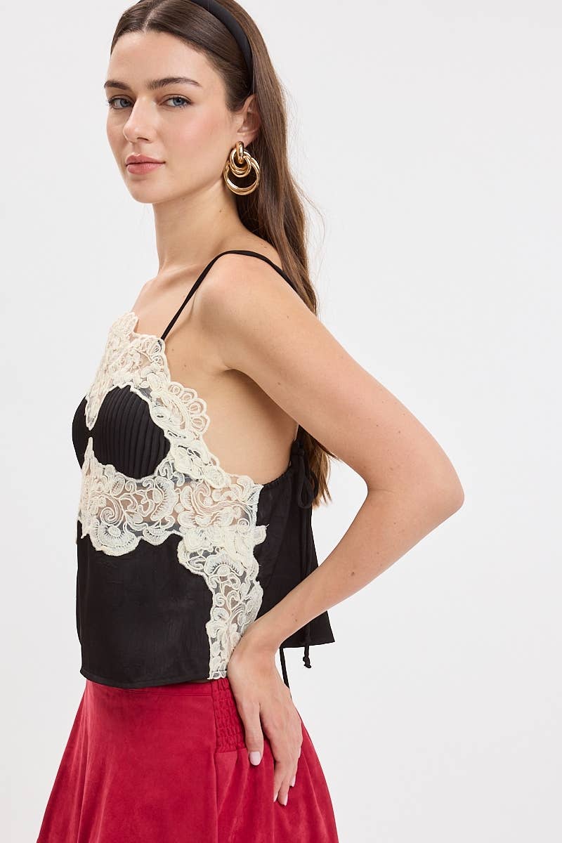 CONTRAST EMBROIDERED WAVY LACE SATIN CAMI CROP TOP