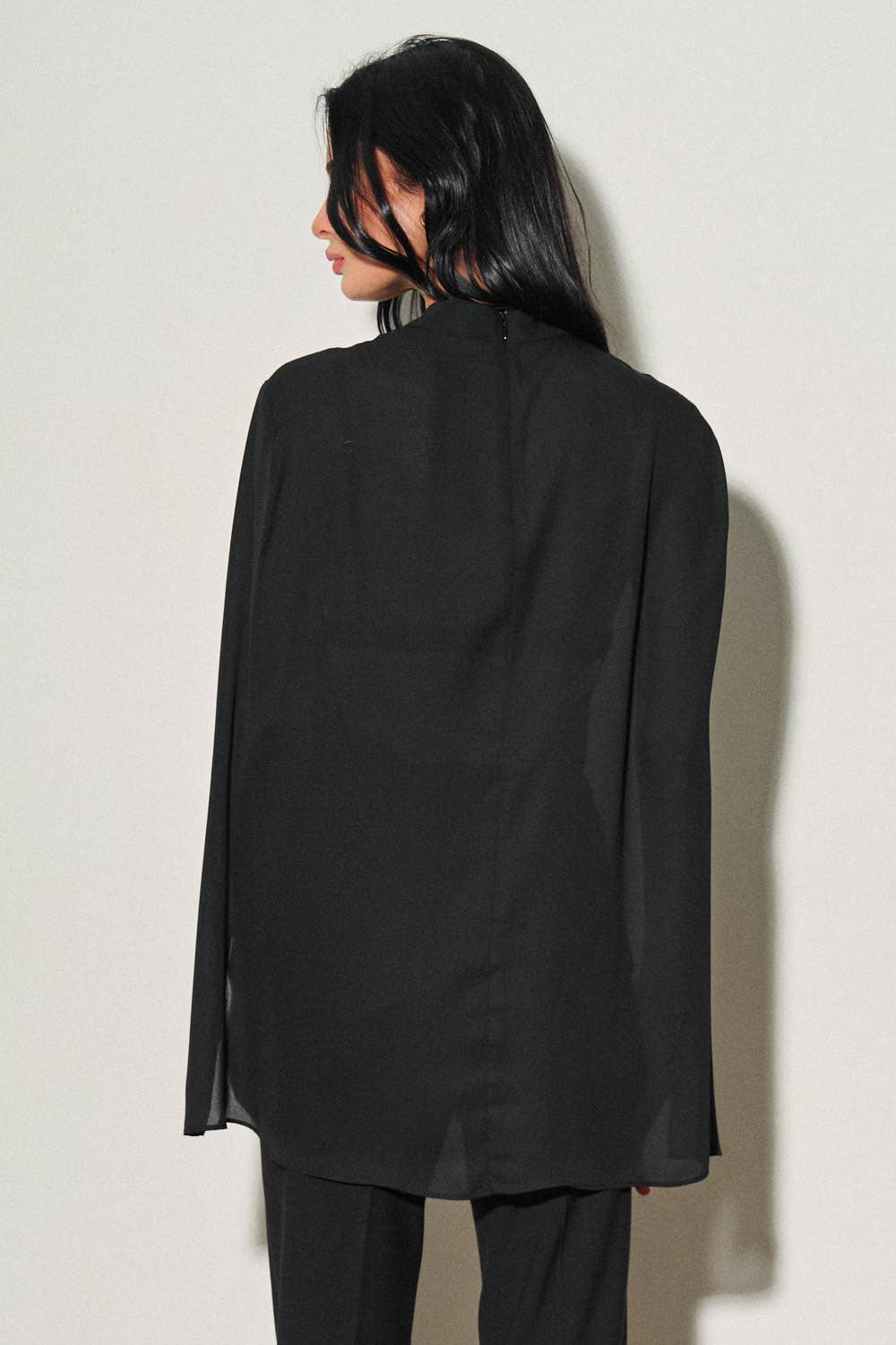 M0063T LADIES WOVEN HIGH-NECK CAPE STYLE TOP : Black / S